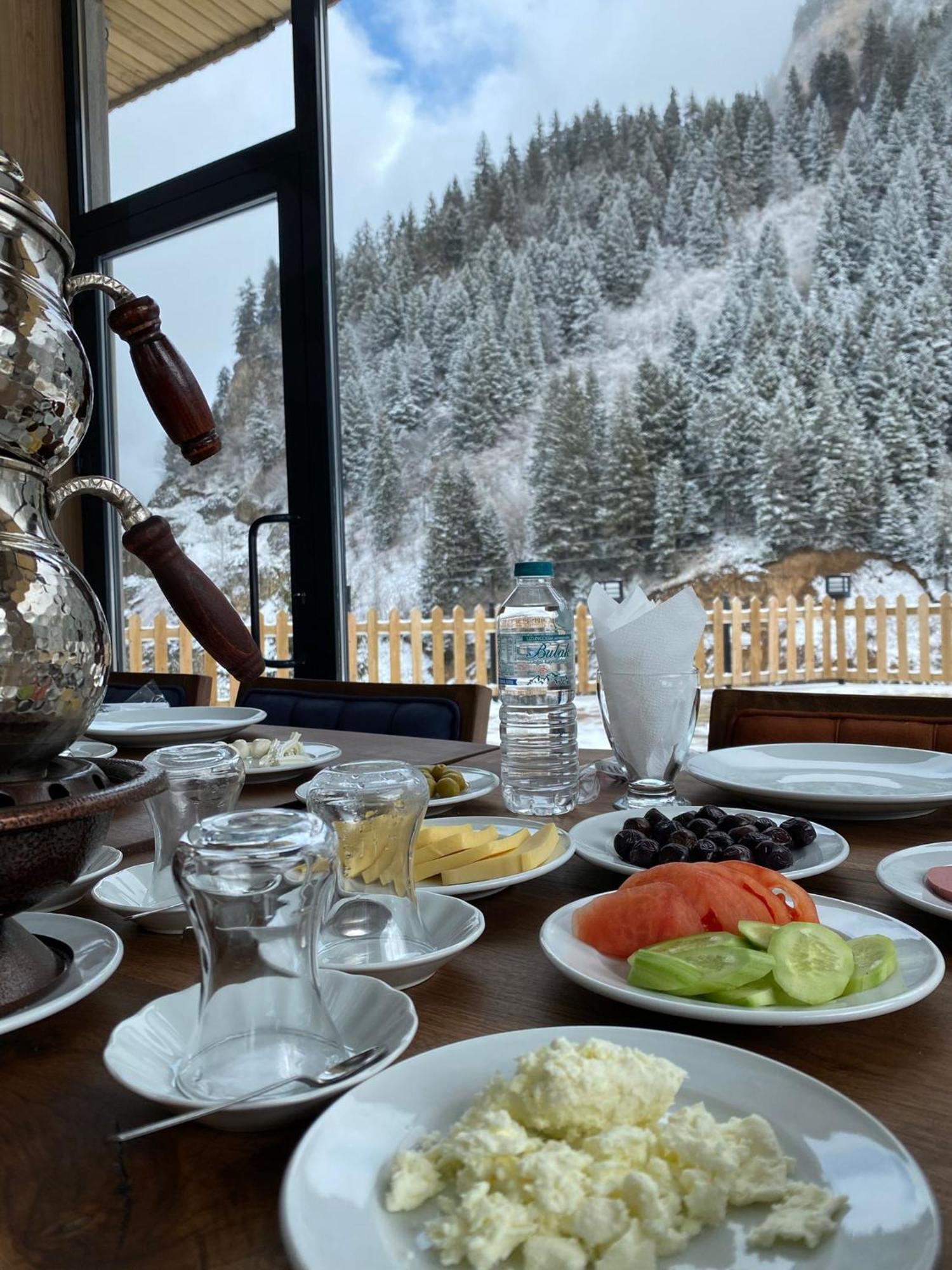Pazarcik Mountain Hotel ทรับซอน ภายนอก รูปภาพ