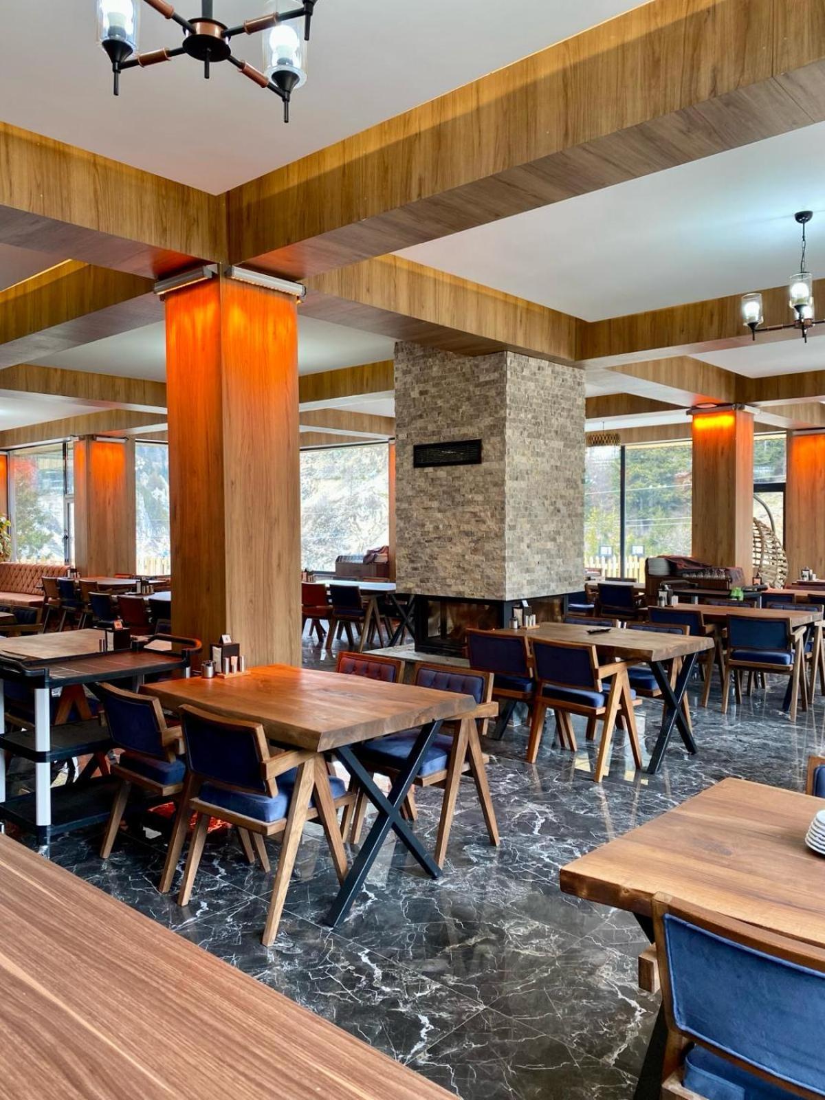 Pazarcik Mountain Hotel ทรับซอน ภายนอก รูปภาพ