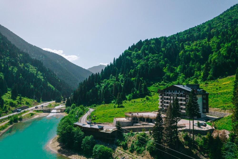 Pazarcik Mountain Hotel ทรับซอน ภายนอก รูปภาพ